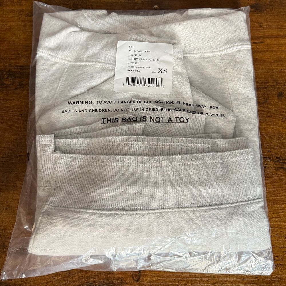 Free People Movement Intercept Pullover in White Heather Gray. Size XSmall. NWT! - Picture 6 of 9
